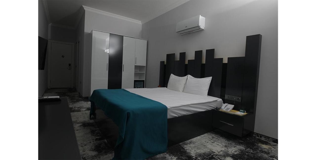 Plaza Hotel Измир Экстерьер фото